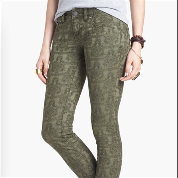 FREE PEOPLE Jacquard Skinny Jeans in Olive Green - Picture 7 of 15